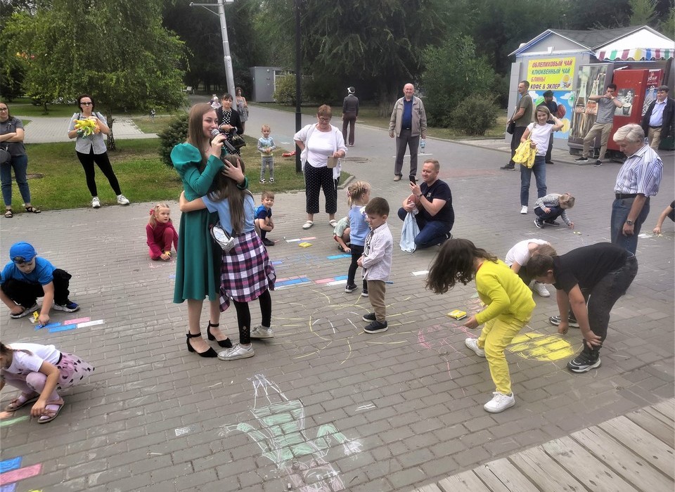 Жителям Волгограда предлагают отпраздновать День России в Комсомольском саду
